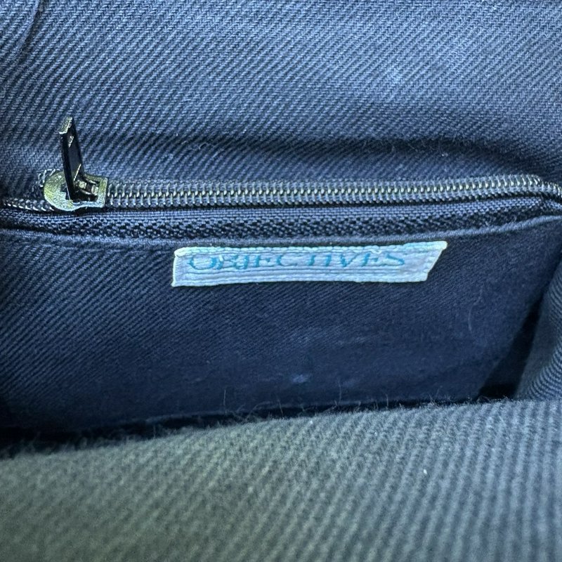 Vintage Objectives Black Patent Vinyl Kiss Lock Crossbody Purse w/ White Trim