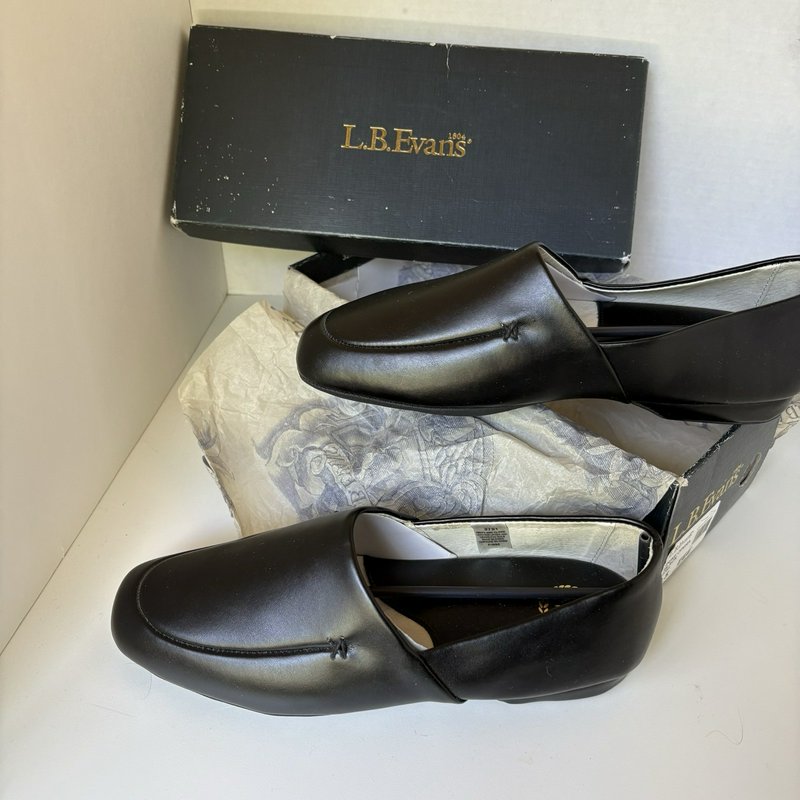 L.B. Evans 2751 Duke Opera Black Leather Slippers Men 9.5 EEE New in Box