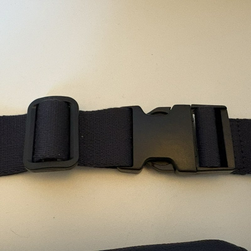 Tommy Hilfiger Navy Faux Leather Belt Bag Fanny Pack Crossbody Unisex NWOT