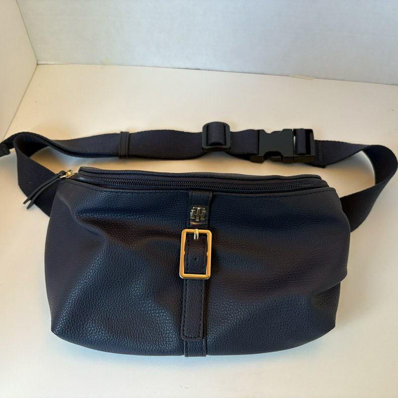 Tommy Hilfiger Navy Faux Leather Belt Bag Fanny Pack Crossbody Unisex NWOT