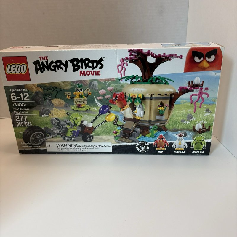 LEGO Angry Birds 75823 Bird Island Egg Heist NEW Sealed Retired Set