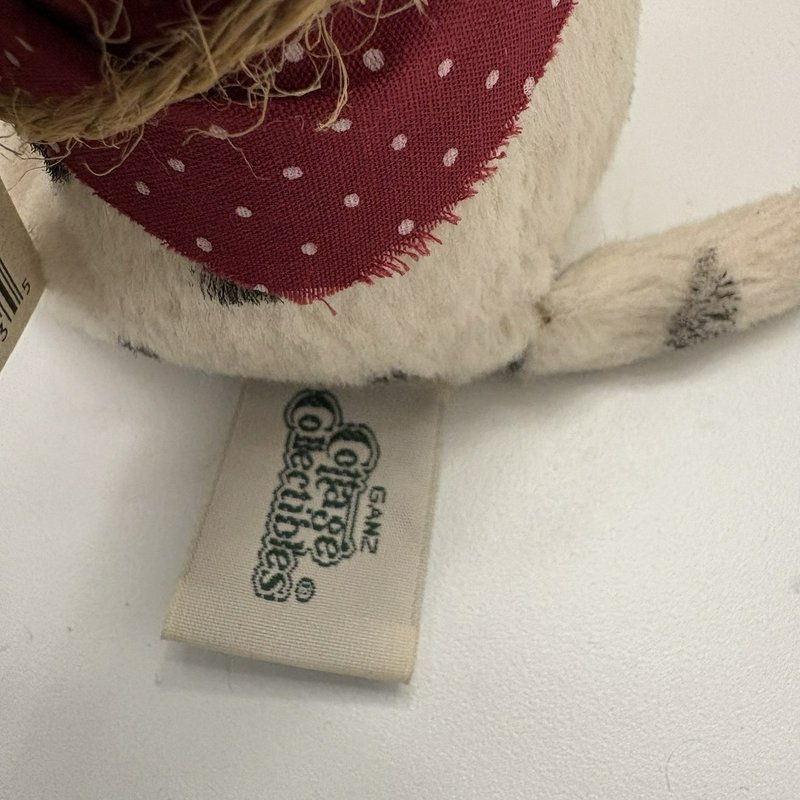 Ganz Cottage Collectibles Cinders Plush Dog Firefighter Hat Artist Designed 1998