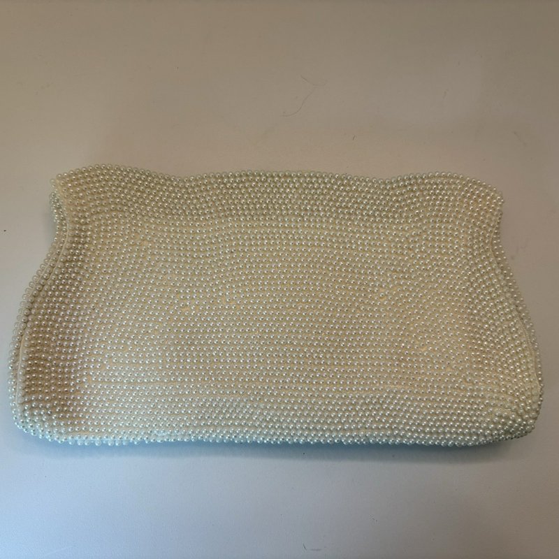 Vintage Bridal Beaded Clutch Ivory Made in Japan Arrow Zipper Evening Bag