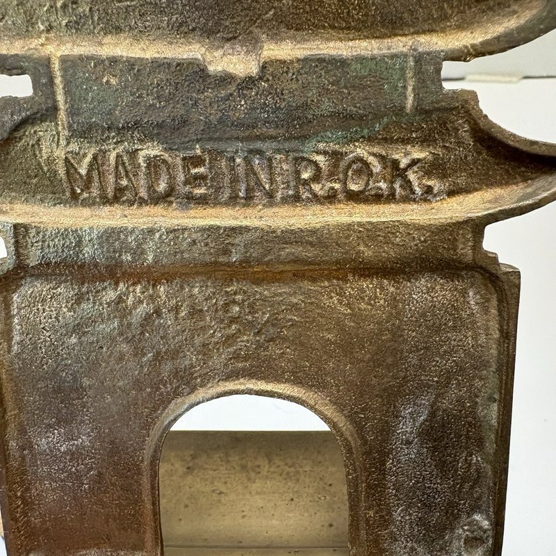 Vintage Brass Korean Gate Bookends Pagoda Style Stamped R.O.K. Mid Century Pair 