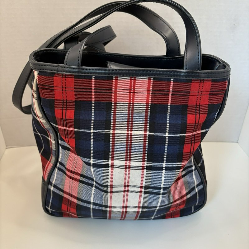 St. John’s Bay Plaid Shoulder Bag Tote w/ Matching Pouch Navy Red White