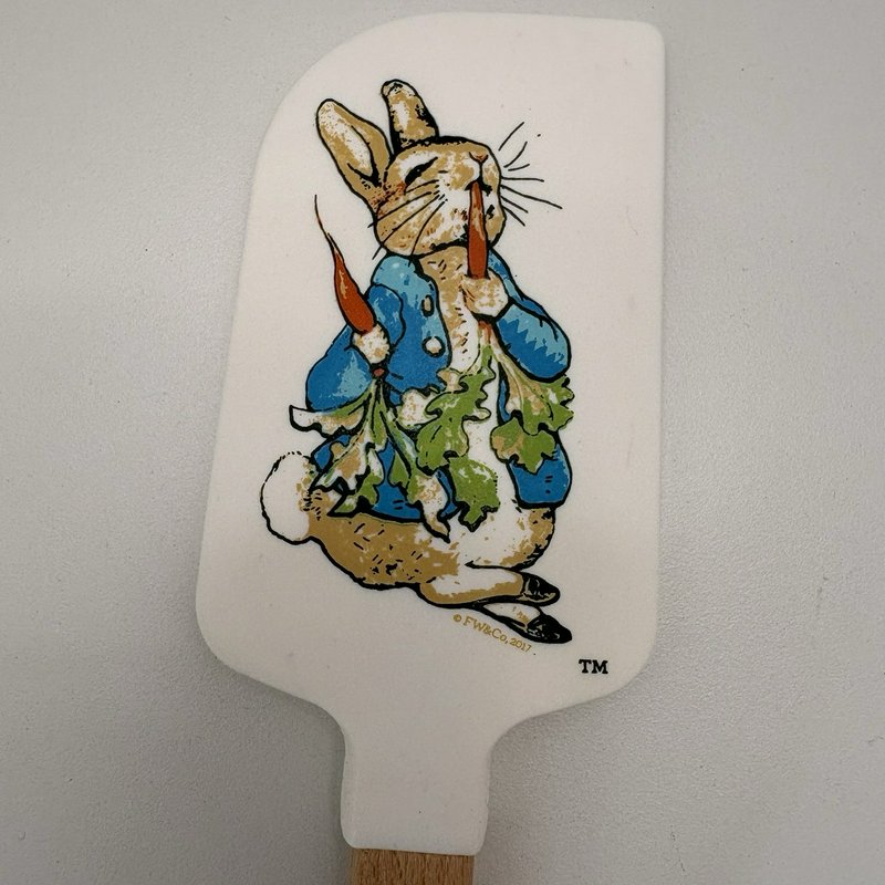 Williams Sonoma Peter Rabbit Spatula Easter Beatrix Potter 2017 Limited Edition