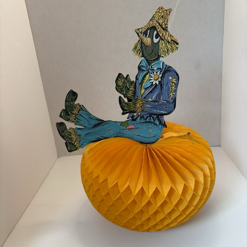 Vintage Beistle Halloween Scarecrow Pumpkin Honeycomb Centerpiece USA