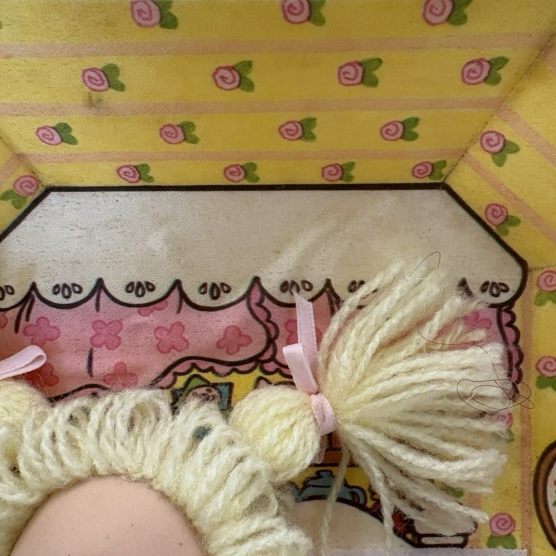 Vintage 1983 Coleco Cabbage Patch Kids Pin Ups Doll Ellen Mina’s Bedroom Pajamas