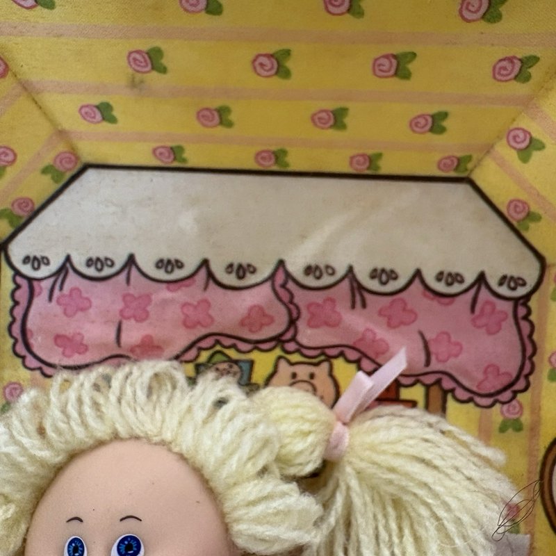 Vintage 1983 Coleco Cabbage Patch Kids Pin Ups Doll Ellen Mina’s Bedroom Pajamas