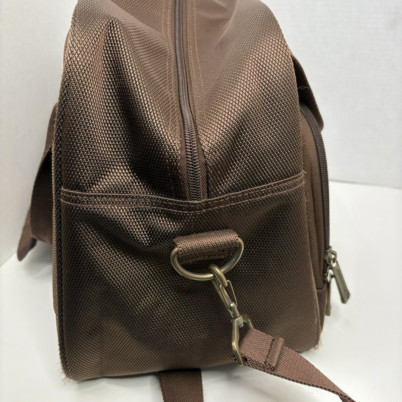 Claiborne Brown Overnight Weekender Travel Bag Carry On 16x9x11 Lock and Keys