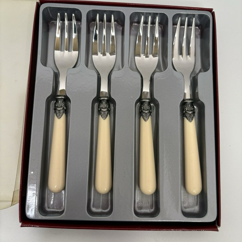 Italian 18/10 Stainless Steel Cake Forks Set of 4 Ivory-Colored Handles Boxed