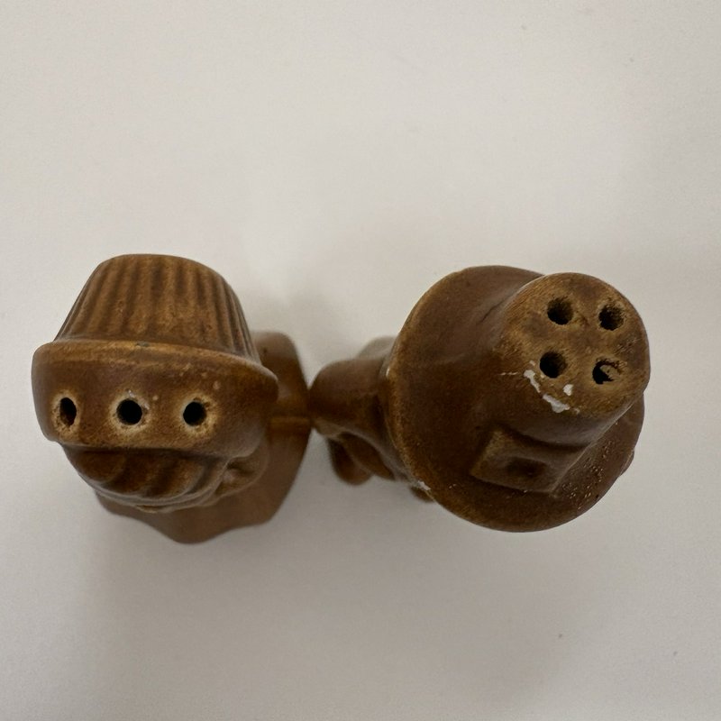 Vintage Hallmark Pilgrims Centerpiece & Salt Pepper Shakers Thanksgiving