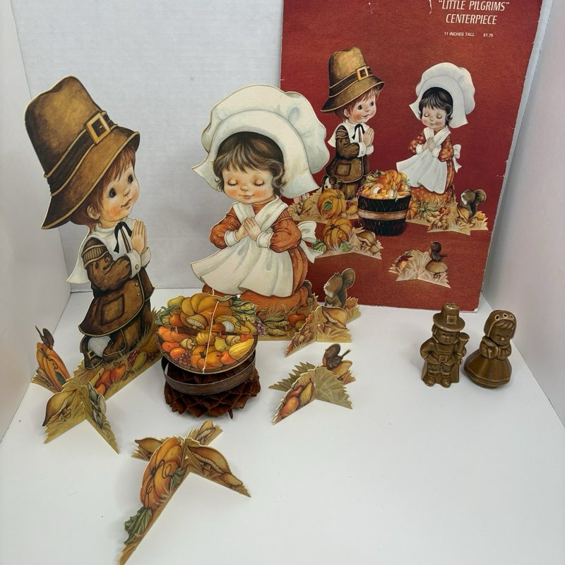 Vintage Hallmark Pilgrims Centerpiece & Salt Pepper Shakers Thanksgiving