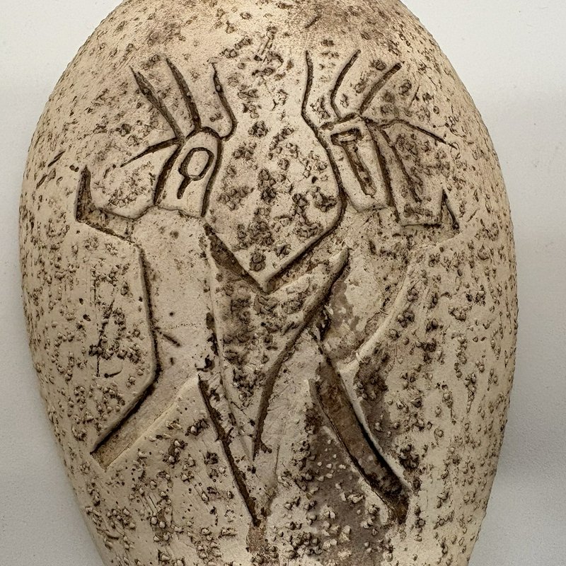 Peruvian Wall Pocket Vase Toro Muerto Petroglyph Design Arequipa Folk Art