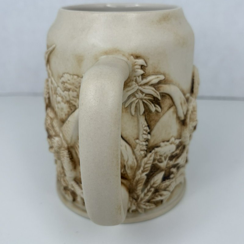 Jurassic Park Universal Studios 1993 Ceramic Beer Stein Mug Dinosaurs Amblin