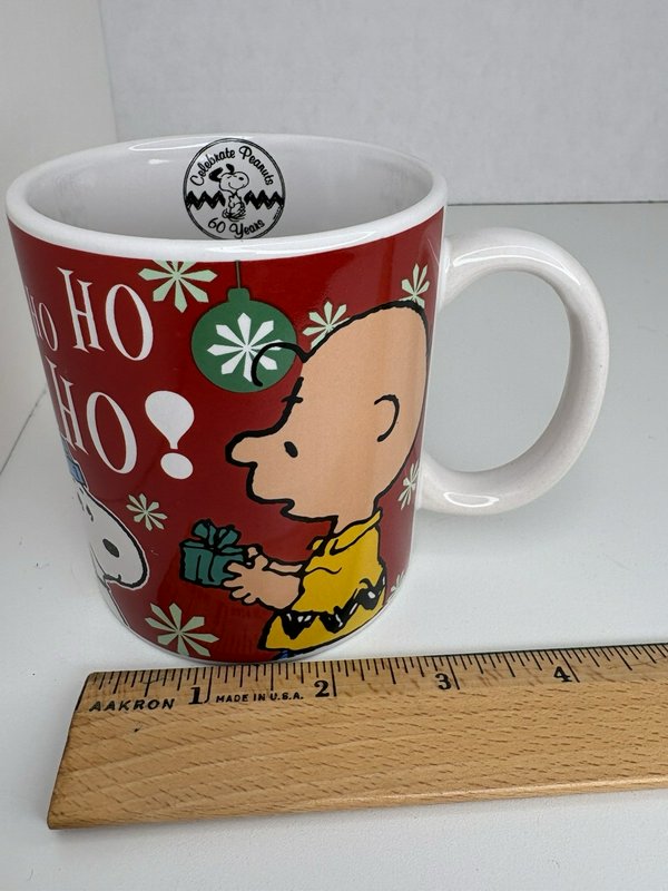 Vintage Peanuts Snoopy Charlie Brown Christmas Mug Gibson 12oz 60 Years
