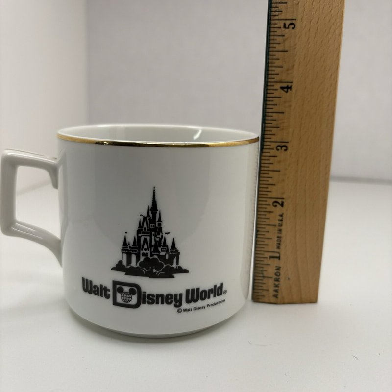 Vintage 1970s Walt Disney World Mug Gold Trim Castle Japan Disney Productions