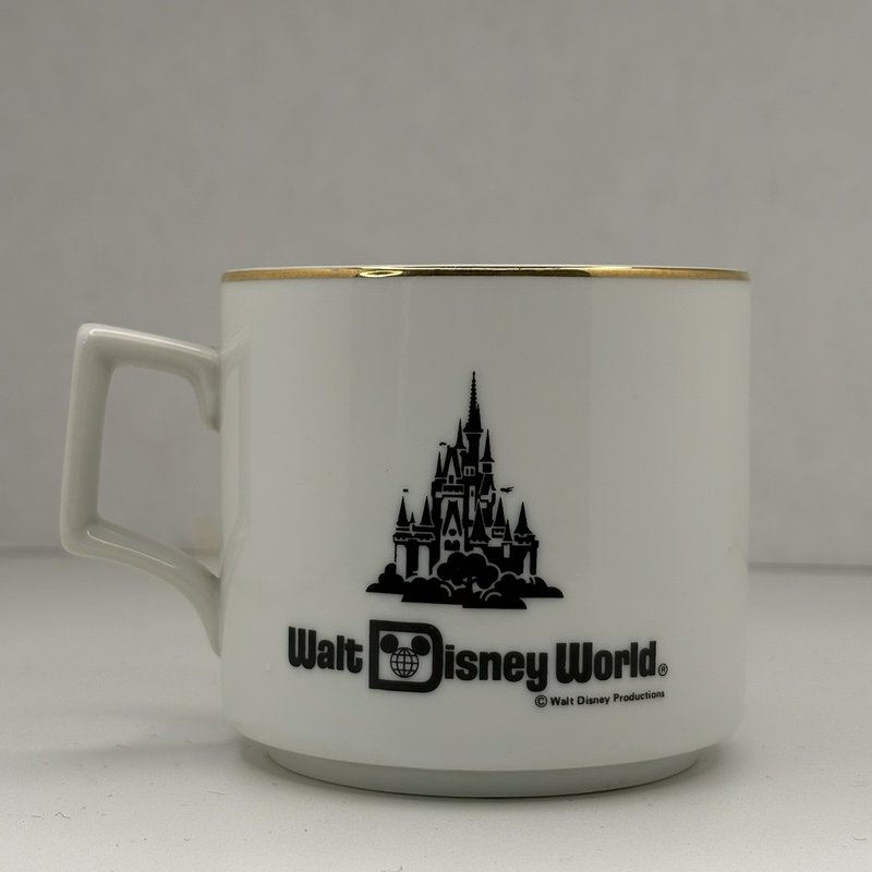 Vintage 1970s Walt Disney World Mug Gold Trim Castle Japan Disney Productions
