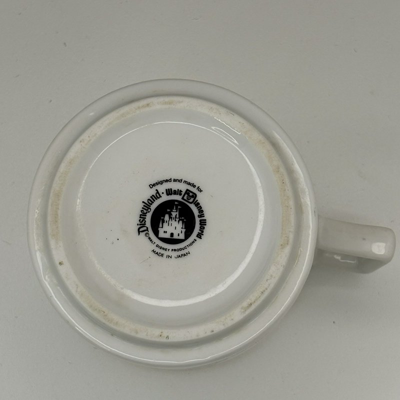 Vintage 1970s Walt Disney World Mug Gold Trim Castle Japan Disney Productions