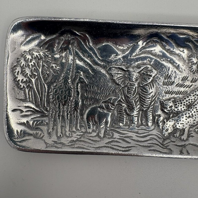 Arthur Court 1991 African Safari Aluminum Tray 8” Retired Wildlife Scene