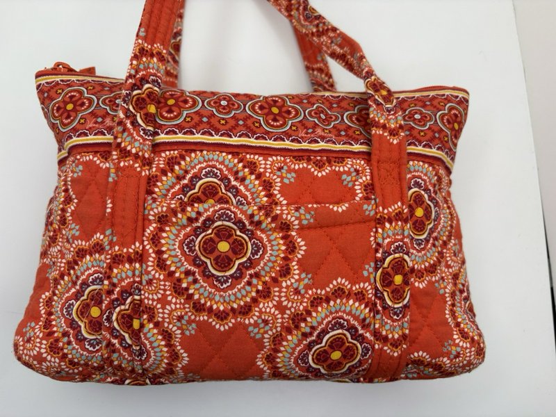 Vera Bradley Paprika Quilted Tote & Convertible Wristlet Set Retired Floral