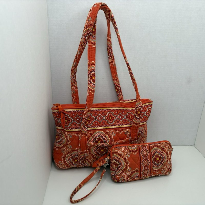 Vera Bradley Paprika Quilted Tote & Convertible Wristlet Set Retired Floral