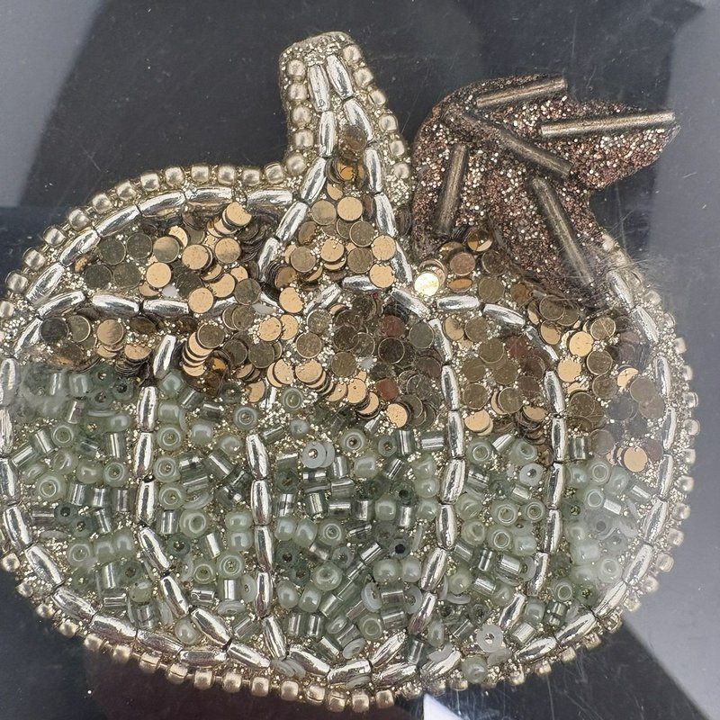 Tahari Home Beaded Pumpkin Napkin Rings Set of 4 New in Box Fall Table Decor