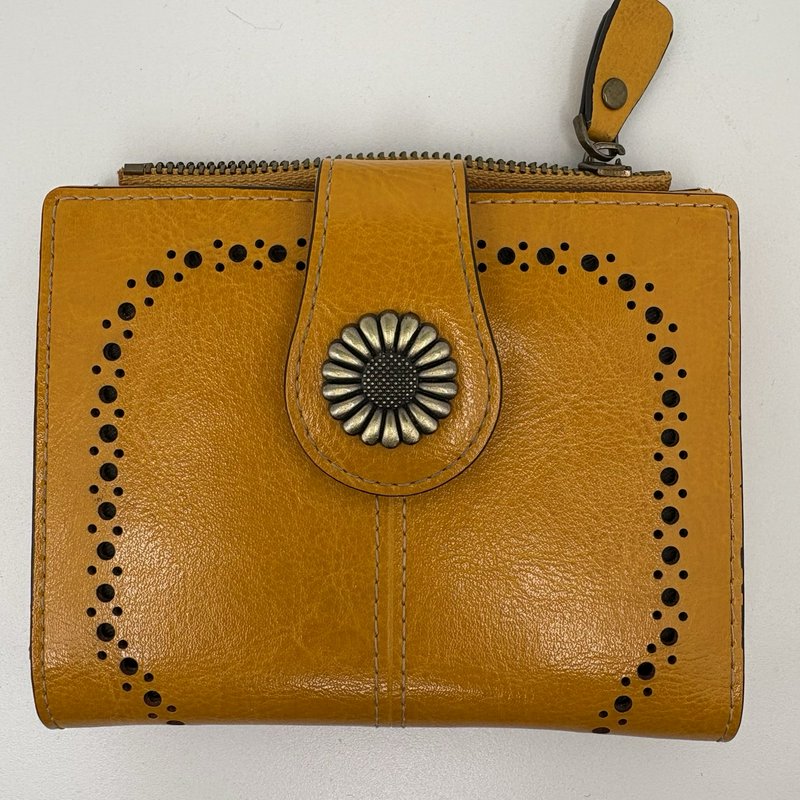 Lavemi RFID Leather Wallet Mustard Yellow Western Sunflower Concho Bifold