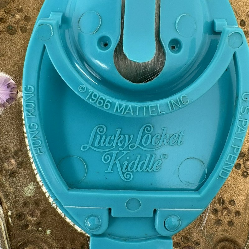 1966 Mattel Lucky Locket Kiddle Lilac Doll – Gold Frame Purple Dress Hong Kong