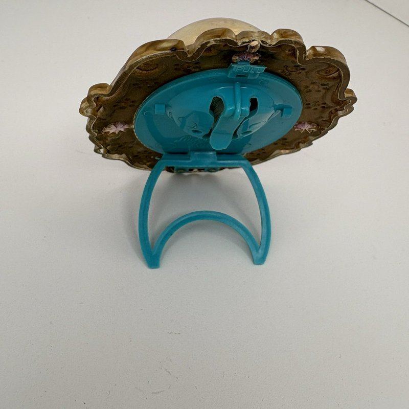 1966 Mattel Lucky Locket Kiddle Lilac Doll – Gold Frame Purple Dress Hong Kong