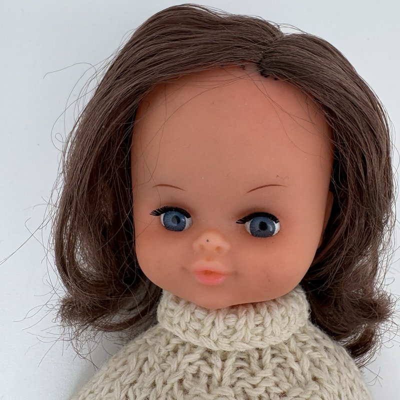 Wellwood Doll Selkirk Scotland Hand-Dressed w/ Original Tag & Tartan Outfit