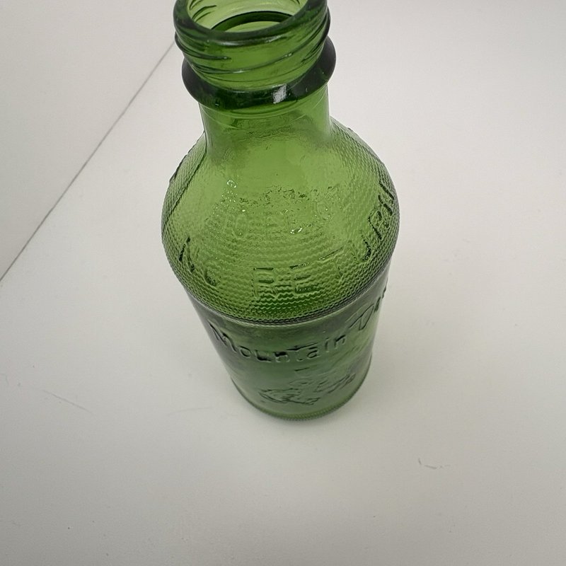 Vintage Mountain Dew Bottle & Retro Ya-hoo! Hillbilly Large T-Shirt Lot