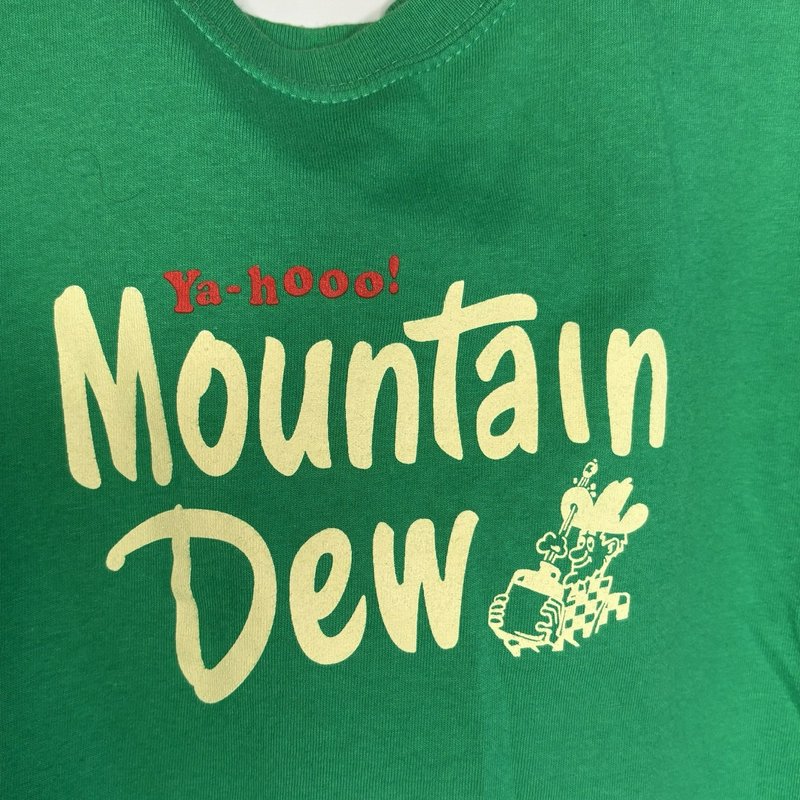 Vintage Mountain Dew Bottle & Retro Ya-hoo! Hillbilly Large T-Shirt Lot