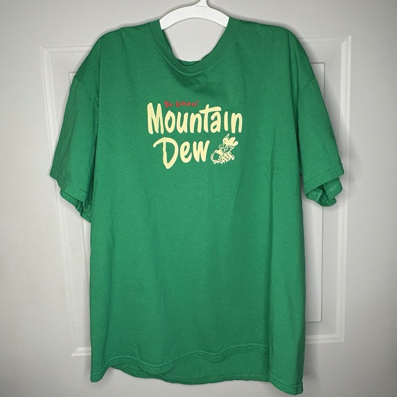 Vintage Mountain Dew Bottle & Retro Ya-hoo! Hillbilly Large T-Shirt Lot