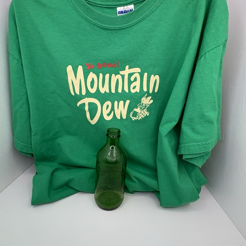 Vintage Mountain Dew Bottle & Retro Ya-hoo! Hillbilly Large T-Shirt Lot