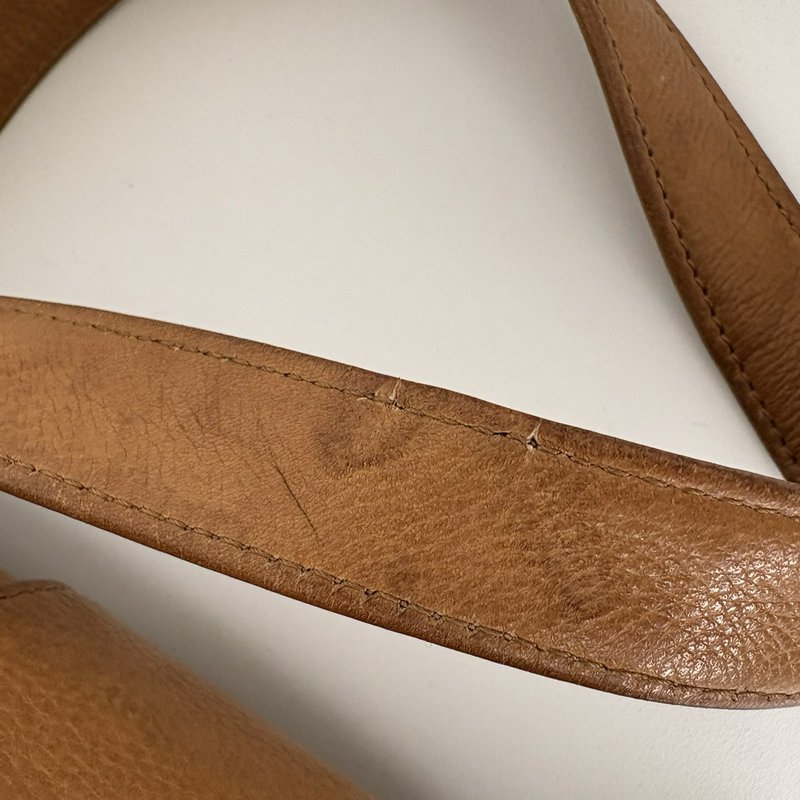 Fossil 75082 Tan Leather Crossbody Bag w/ Key Charm Brass Hardware Vintage