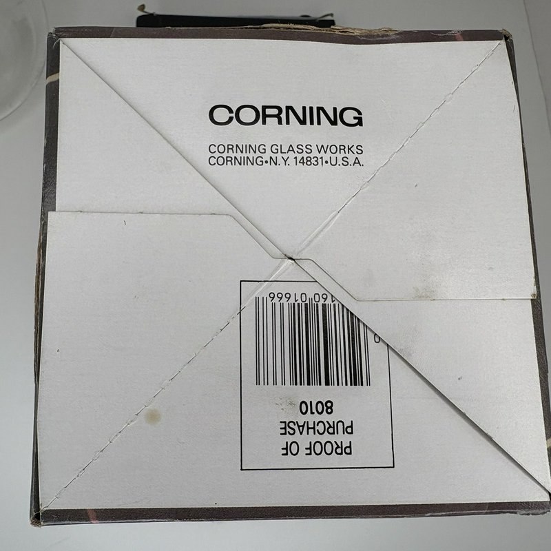 Vintage Pyrex 8010 Wine or Cold Beverage Decanter w/ Box 1 Qt Corning USA