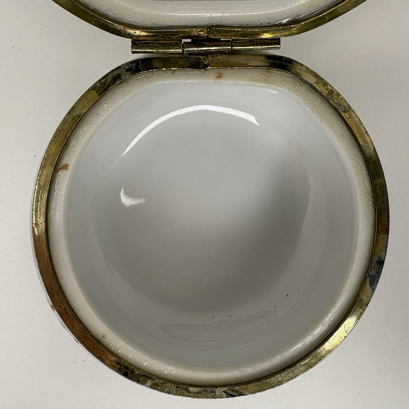 Vintage Napcoware Japan Porcelain Footed Trinket Box Floral Gold Trim 8853