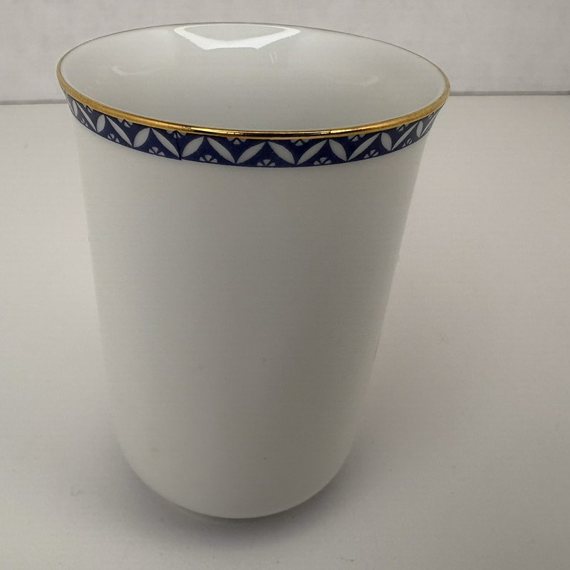 1981 Franklin Porcelain Japan February Peach Blossom Cup Twelve Months of Year