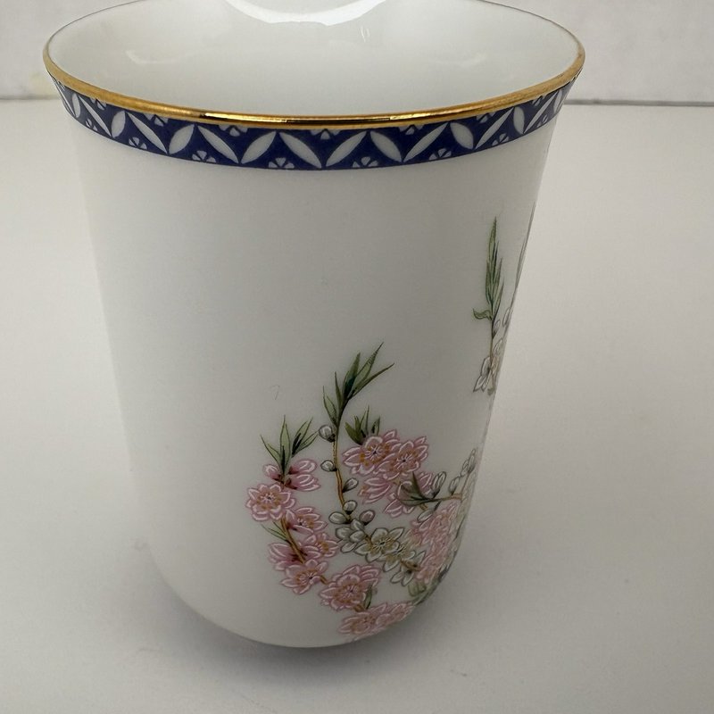 1981 Franklin Porcelain Japan February Peach Blossom Cup Twelve Months of Year