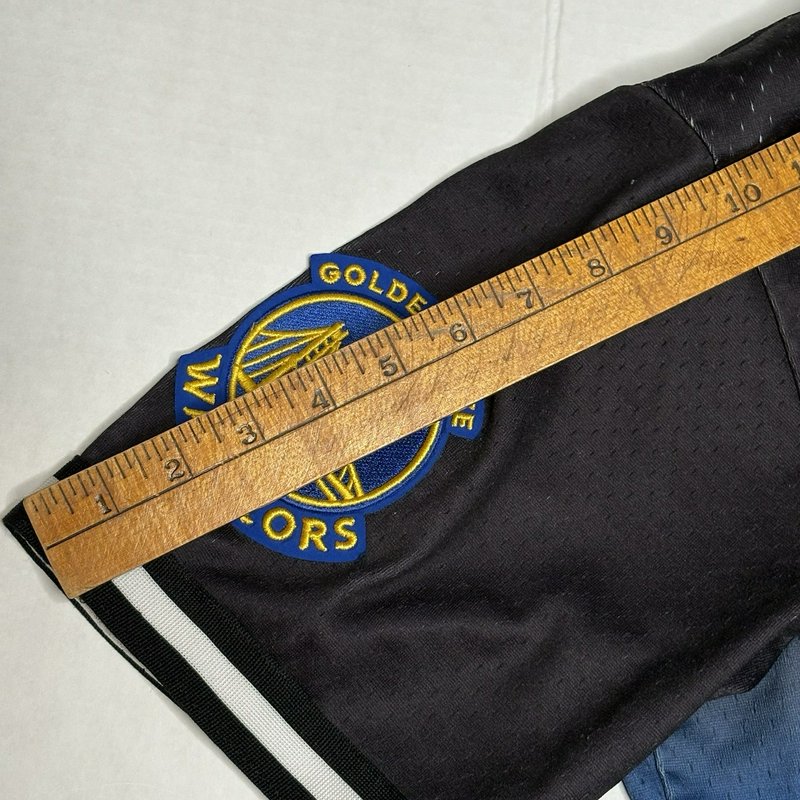 Golden State Warriors Pro Standard Jersey Size L + Felt Pennant NBA 7x Champs