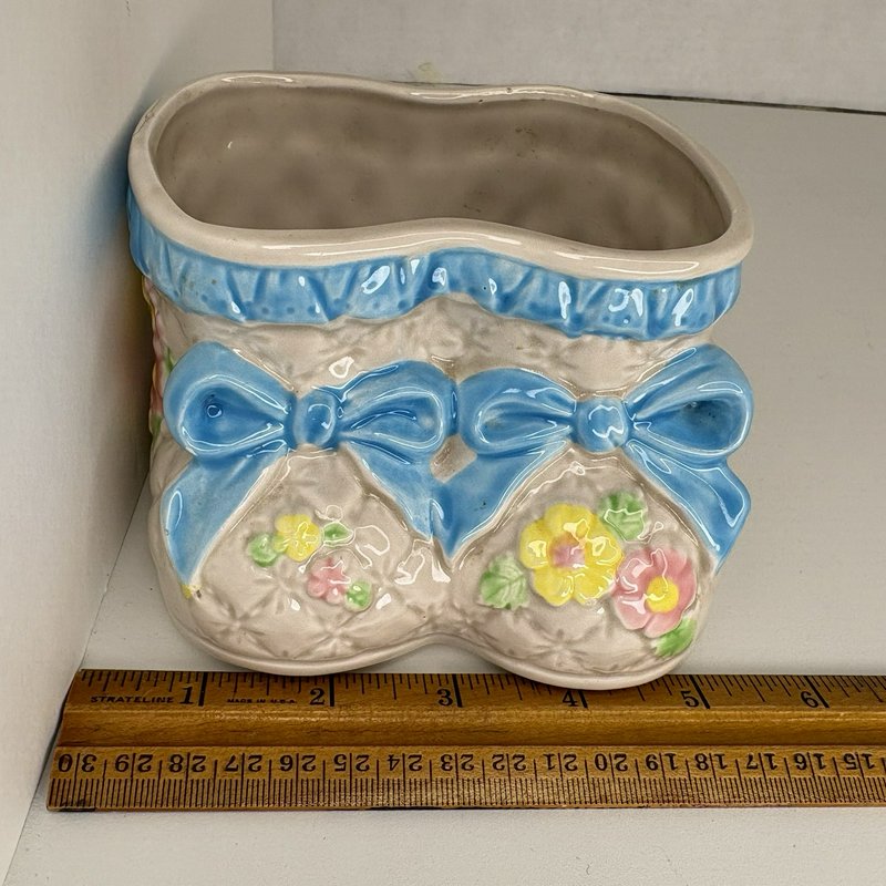 Vintage Lefton 1985 Baby Bootie Planter Pastel Flowers Ceramic Japan #04870
