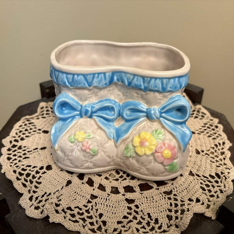 Vintage Lefton 1985 Baby Bootie Planter Pastel Flowers Ceramic Japan #04870