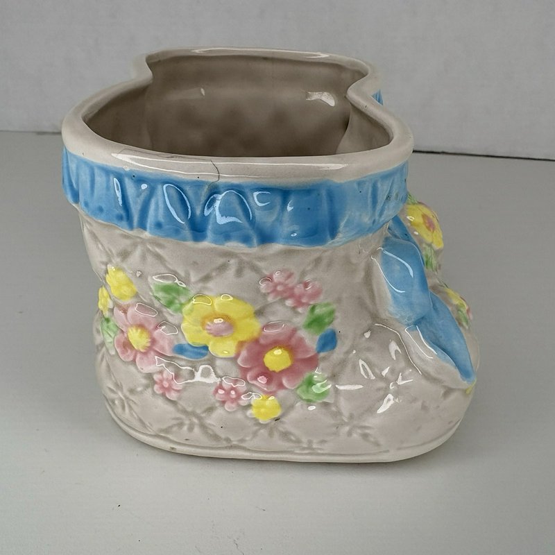 Vintage Lefton 1985 Baby Bootie Planter Pastel Flowers Ceramic Japan #04870