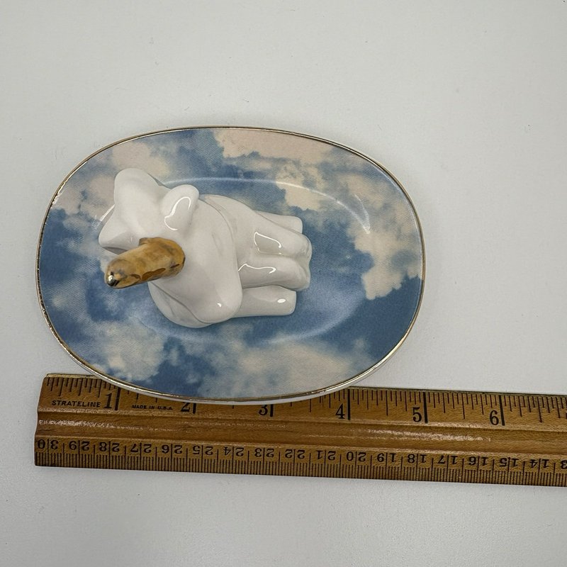 White Ceramic Unicorn Ring Holder Dish Gold Horn Sky Cloud Base Jewelry Tray