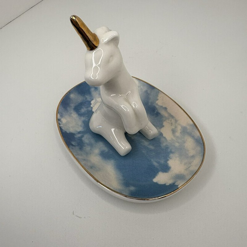 White Ceramic Unicorn Ring Holder Dish Gold Horn Sky Cloud Base Jewelry Tray