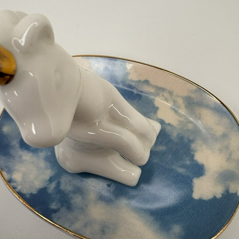 White Ceramic Unicorn Ring Holder Dish Gold Horn Sky Cloud Base Jewelry Tray