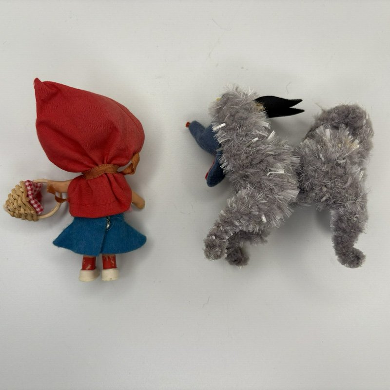 1966 Mattel Storybook Kiddles Liddle Red Riding Hiddle Doll Wolf & Book