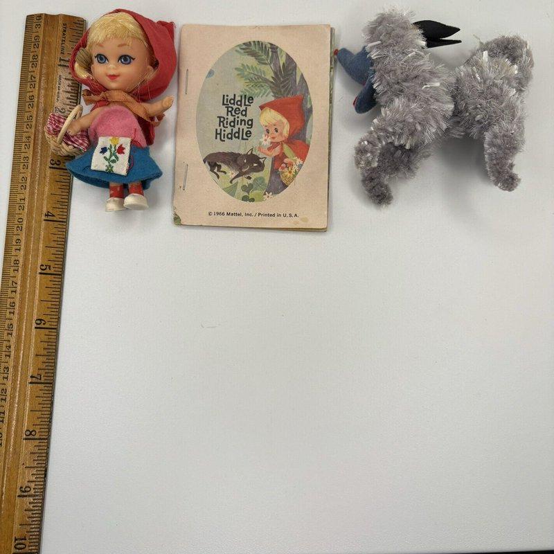 1966 Mattel Storybook Kiddles Liddle Red Riding Hiddle Doll Wolf & Book