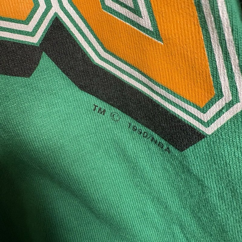 Vintage 1990 Boston Celtics Logo 7 T-Shirt L Green NBA Made USA Single Stitch